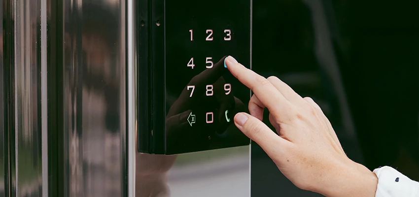 Keyless Door Entry System in Maywood, CA