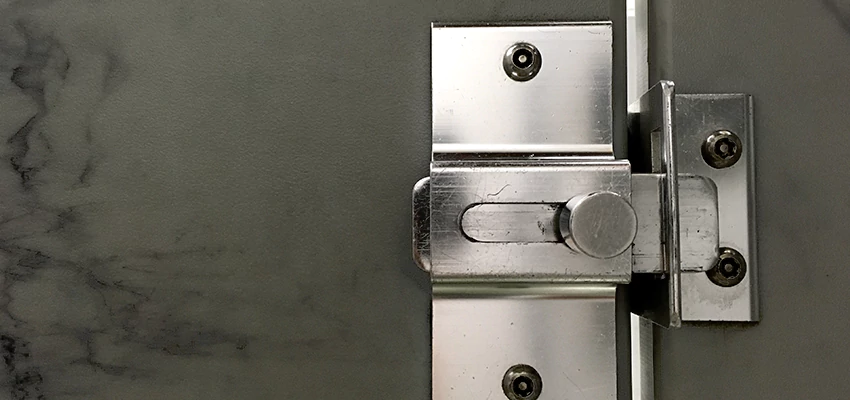 Fix A Room Door Lock in Maywood, CA