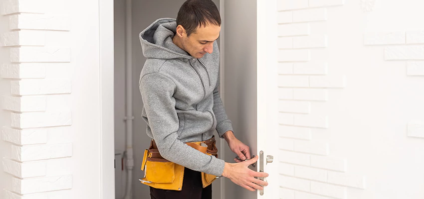 Nighttime Locksmith Near Me in Maywood, CA